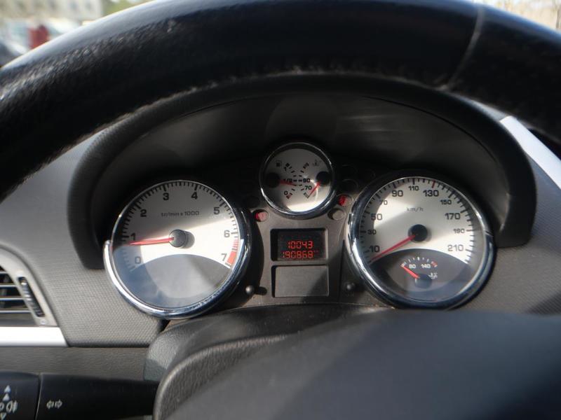 Peugeot 207 1.4 Vti -16v