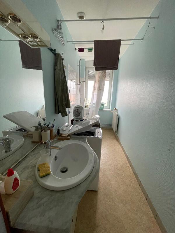 Appartement - 70 m² - 3 pièces