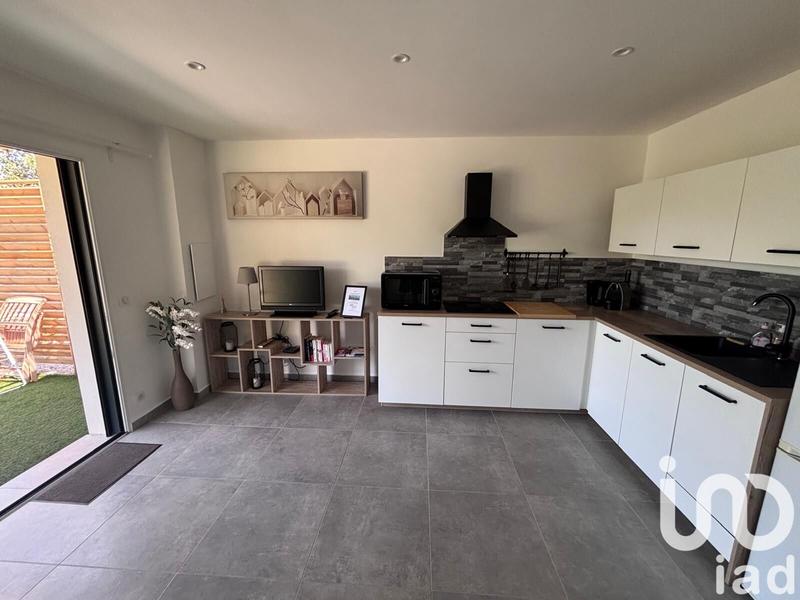 Maison - 207 m² - 8 pièces