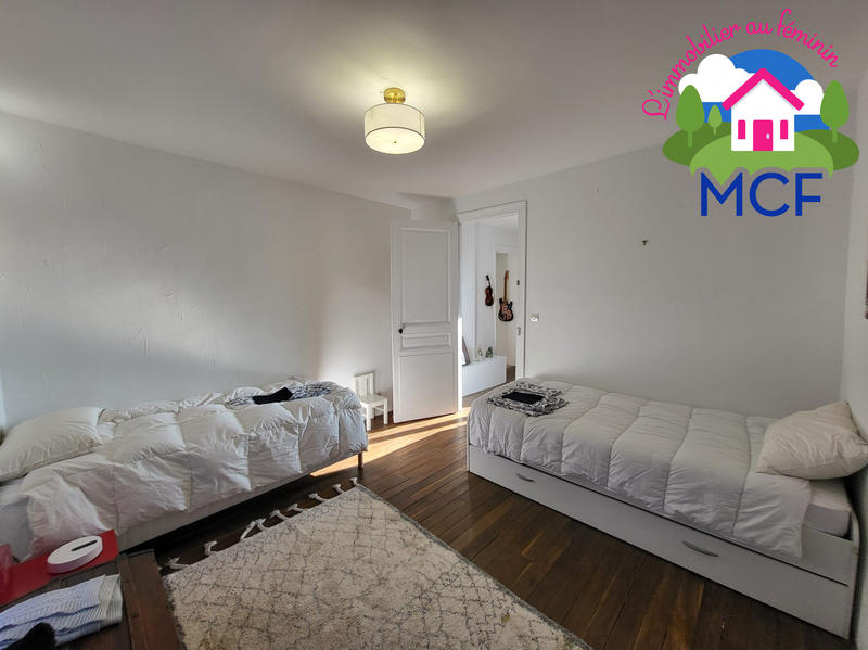 Maison ancienne - 229 m² - 8 pièces