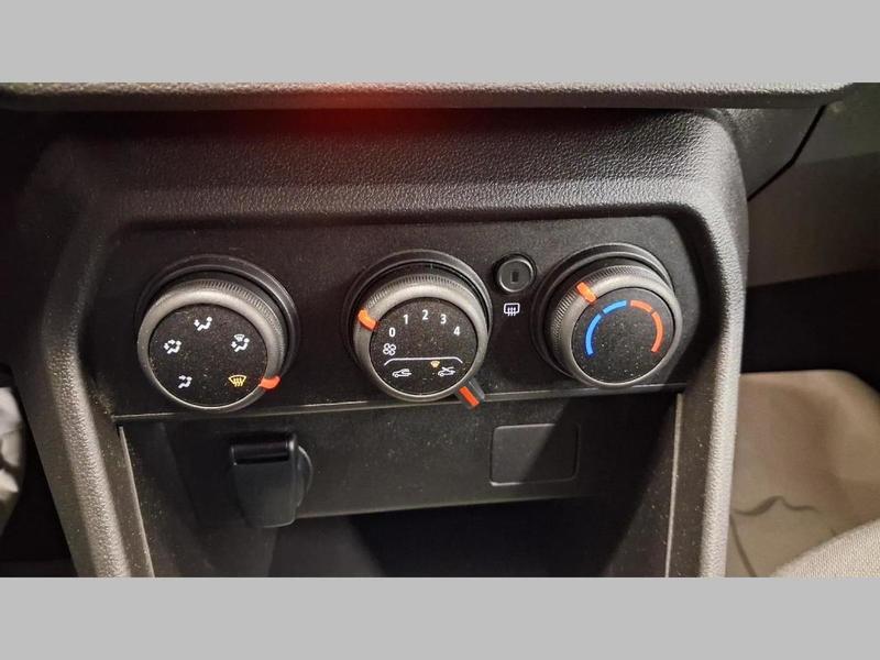 Dacia Sandero TCe 90 Essential