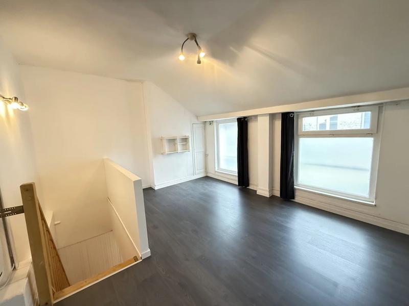 Appartement - 130 m² - 5 pièces