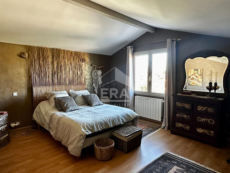 Maison - 162 m² - 7 pièces