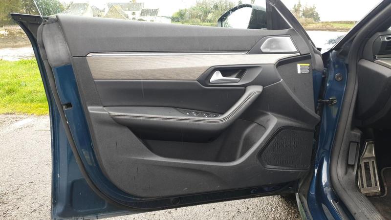 Peugeot 508 II 1.6 PureTech 225 Hybrid Eat8 Gt Pack - Automatique Toit ouvrant