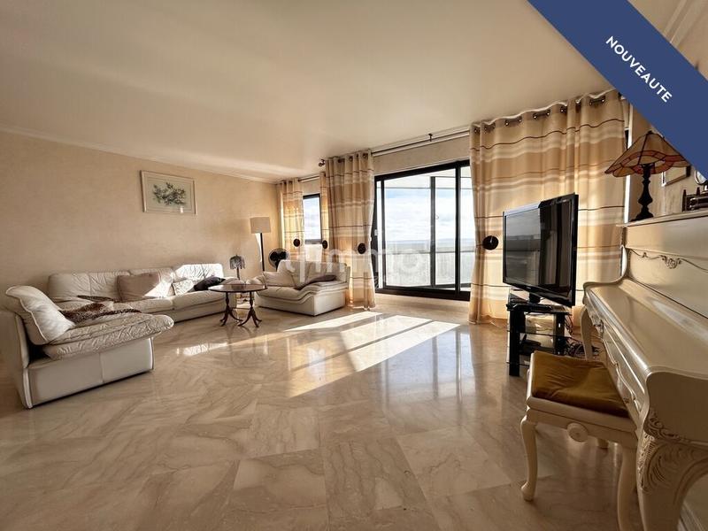 Appartement - 129 m² - 5 pièces