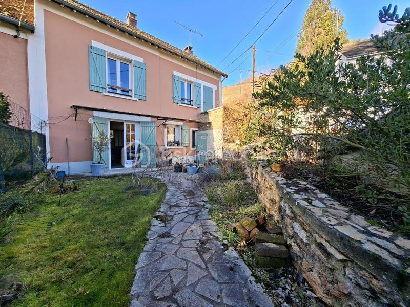 Maison de village - 76 m² - 3 pièces