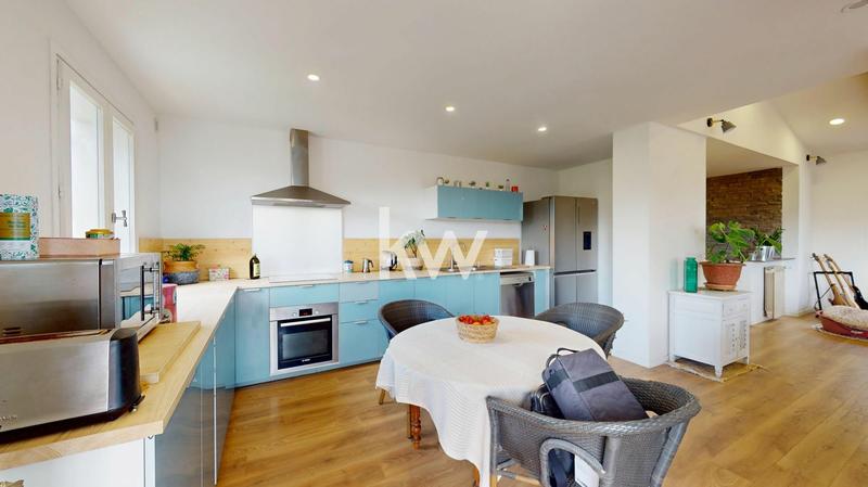 Maison - 157 m² - 5 pièces