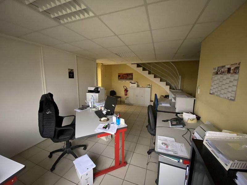 Local commercial - 330 m² - 4 pièces