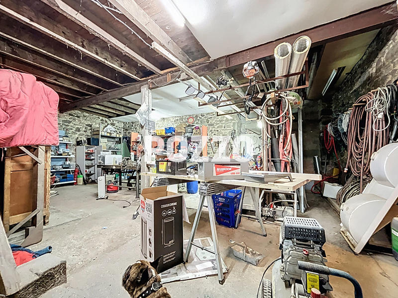 Immeuble - 8 pièces