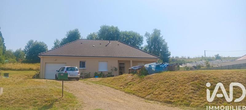 Maison - 92 m² - 4 pièces