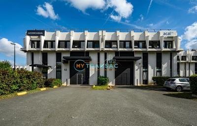 Local d'activité / Entrepôt - 678 m²