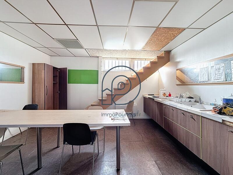 Local d'activités - 1 000 m²