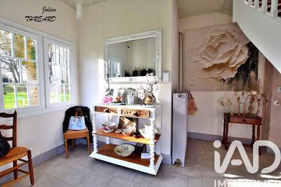 Maison - 212 m² - 6 pièces