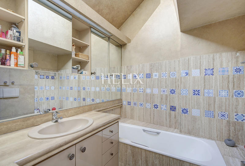 Appartement - 131 m² - 5 pièces