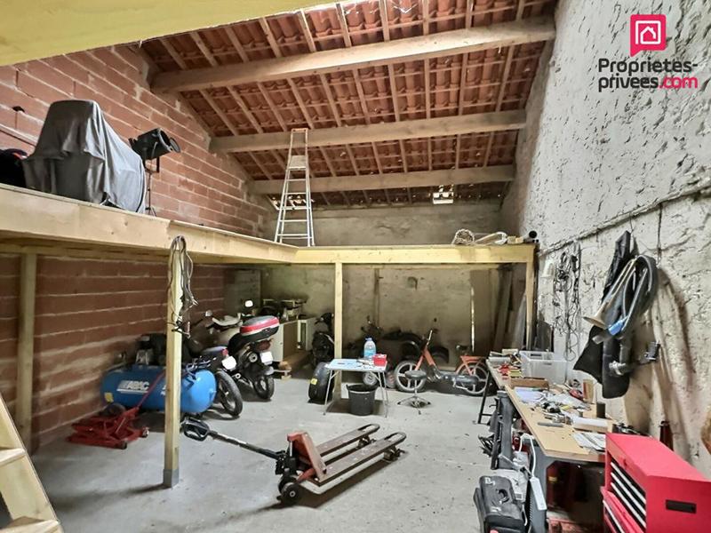 Maison - 180 m² - 3 pièces