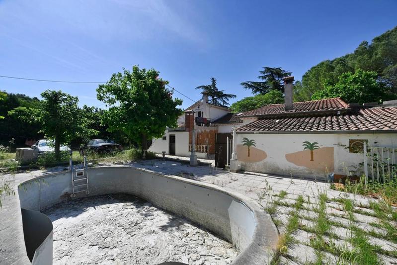 Maison - 150 m² - 4 pièces