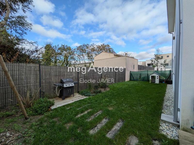 Maison - 88 m² - 4 pièces