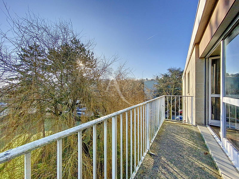 Appartement - 81 m² - 4 pièces