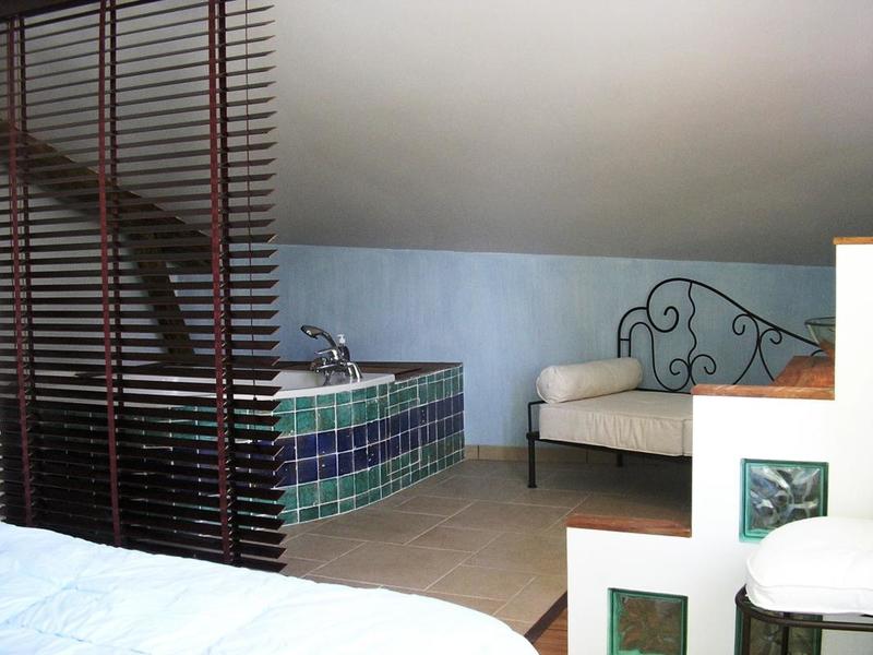 Mas - 505 m² - 20 pièces