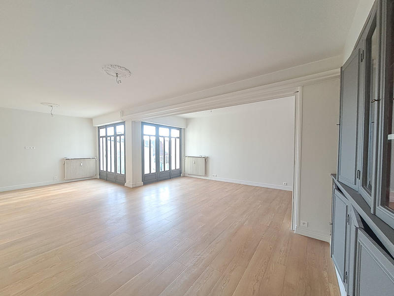 Appartement - 130 m² - 5 pièces