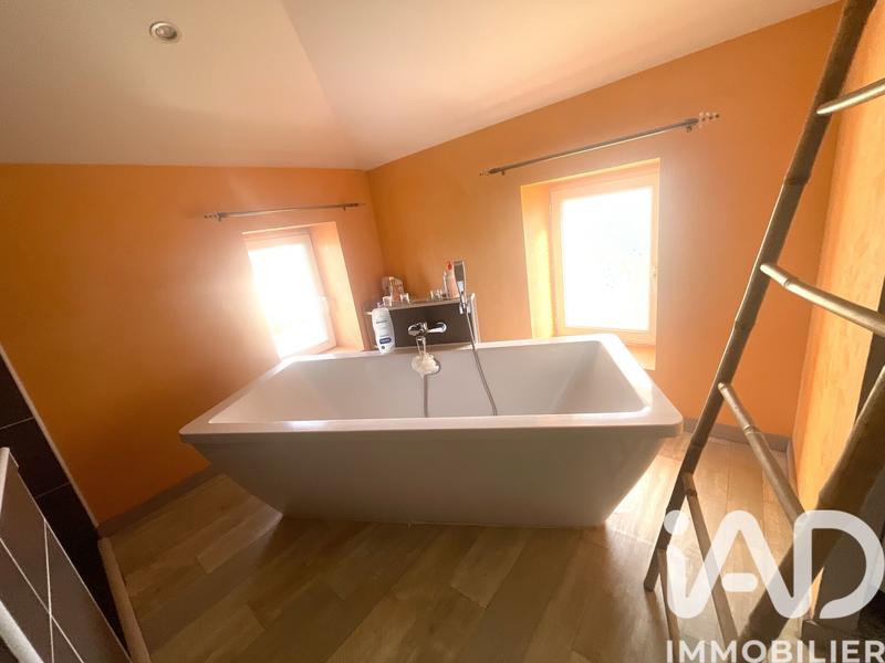 Maison - 165 m² - 6 pièces