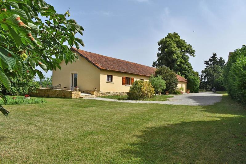 Demeure - 512 m² - 18 pièces