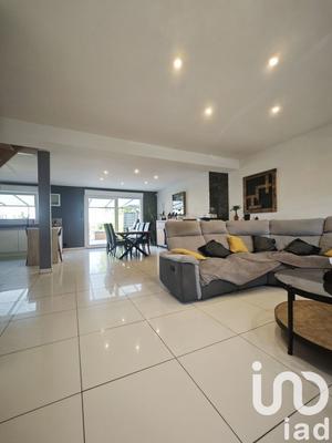 Maison - 120 m² - 6 pièces