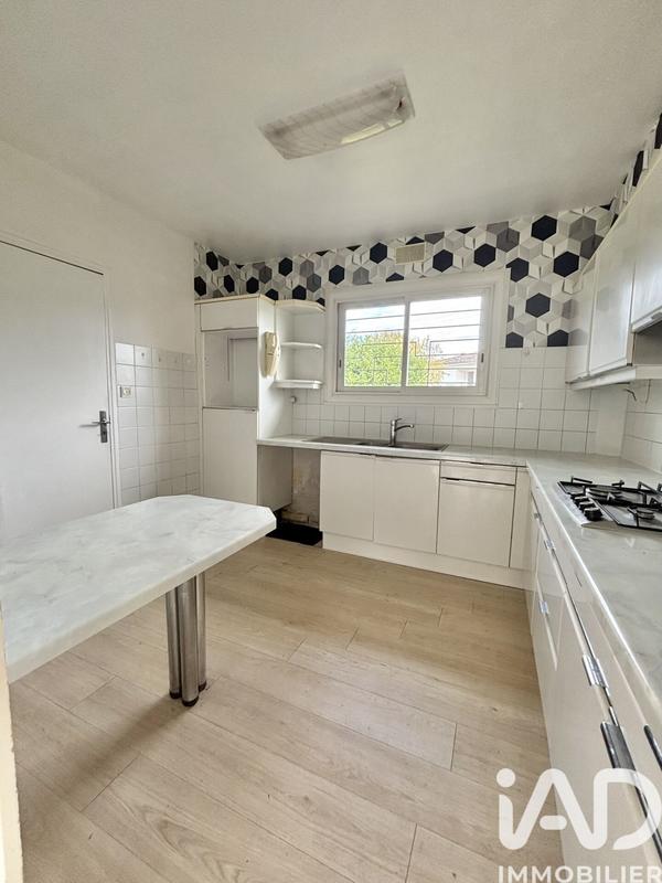 Maison - 84 m² - 4 pièces