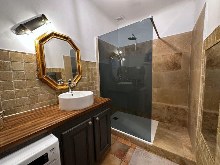 Appartement - 130 m² - 4 pièces