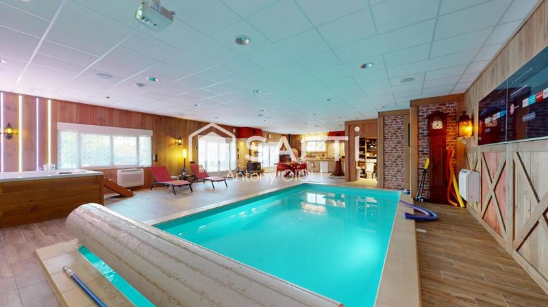 Maison - 280 m² - 6 pièces