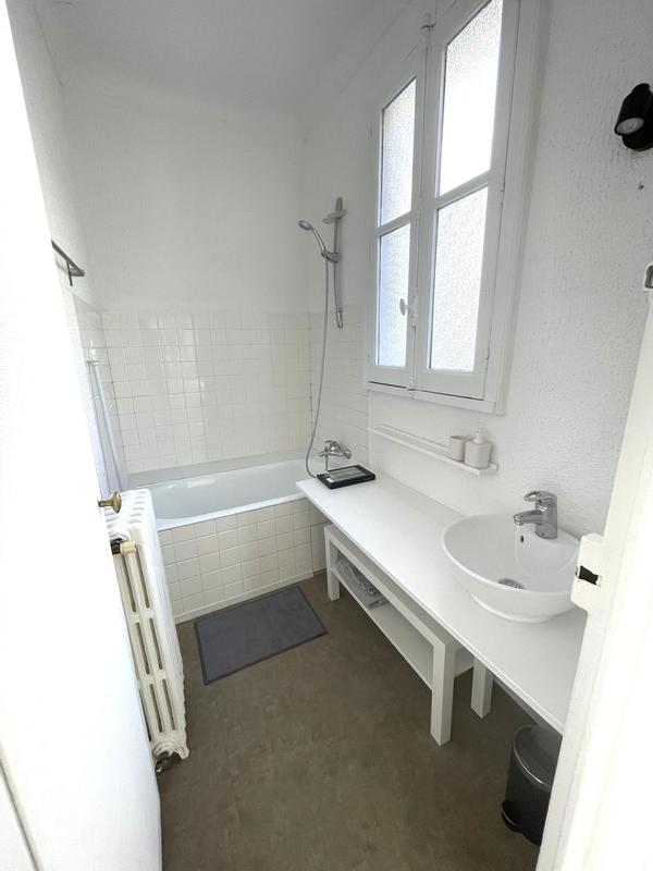 Appartement - 80 m² - 3 pièces