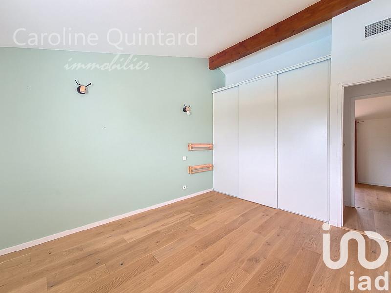 Maison - 187 m² - 8 pièces