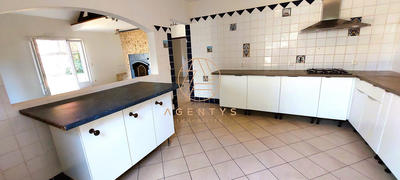 Maison - 170 m² - 5 pièces