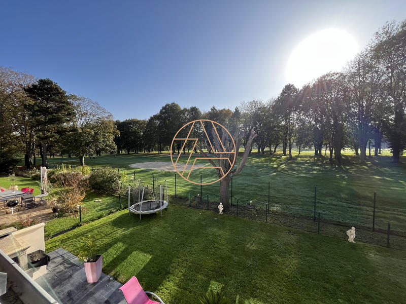 Maison - 147 m² - 7 pièces