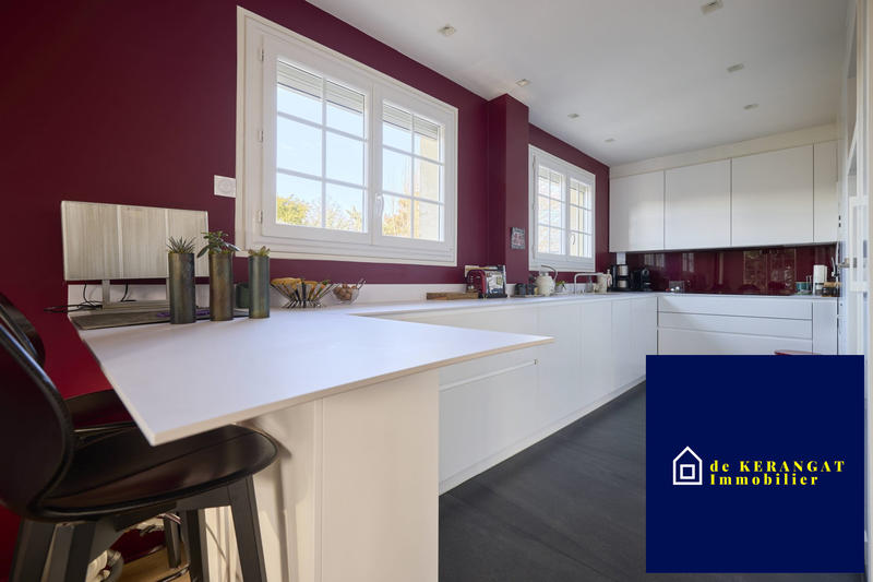 Appartement - 131 m² - 6 pièces