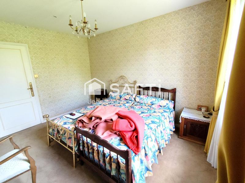 Maison - 175 m² - 9 pièces