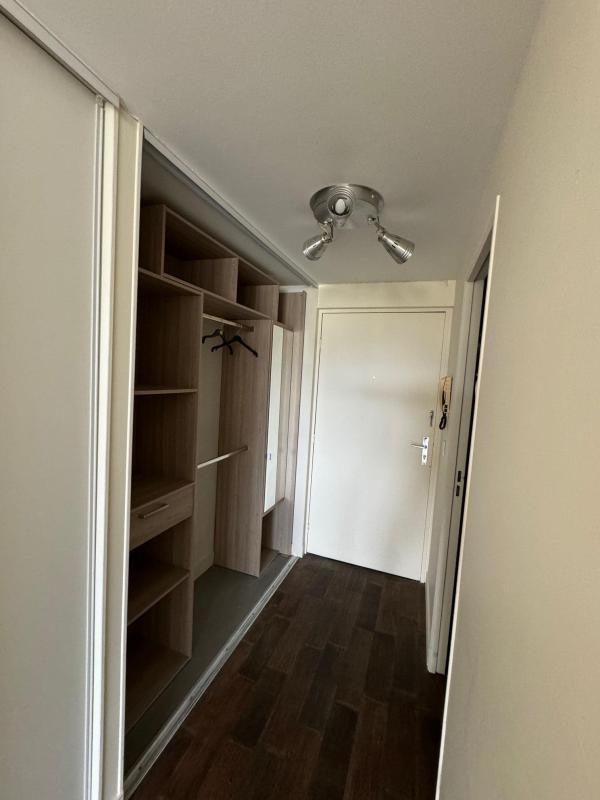 Studio - 34 m² - 1 pièce