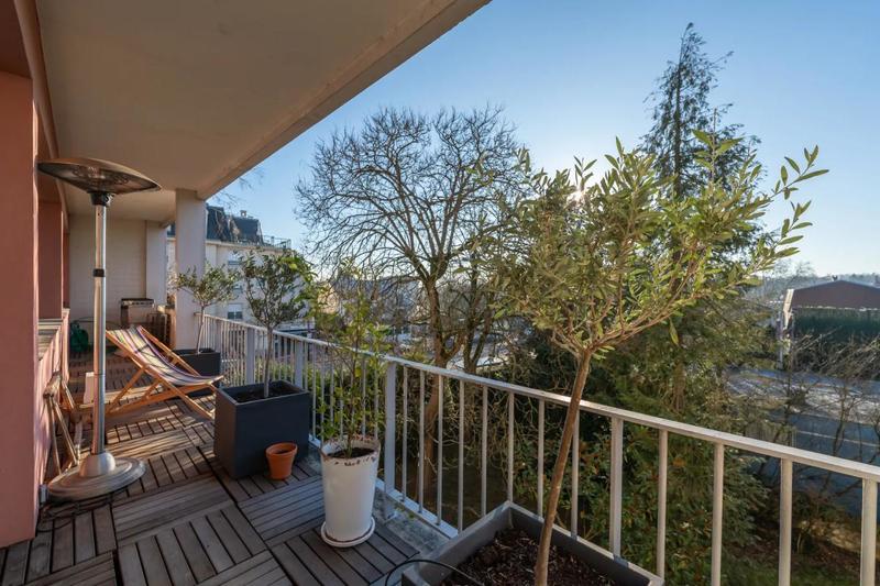 Appartement - 110 m² - 5 pièces