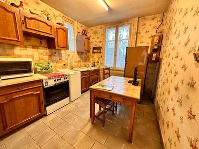 Maison - 80 m² - 5 pièces