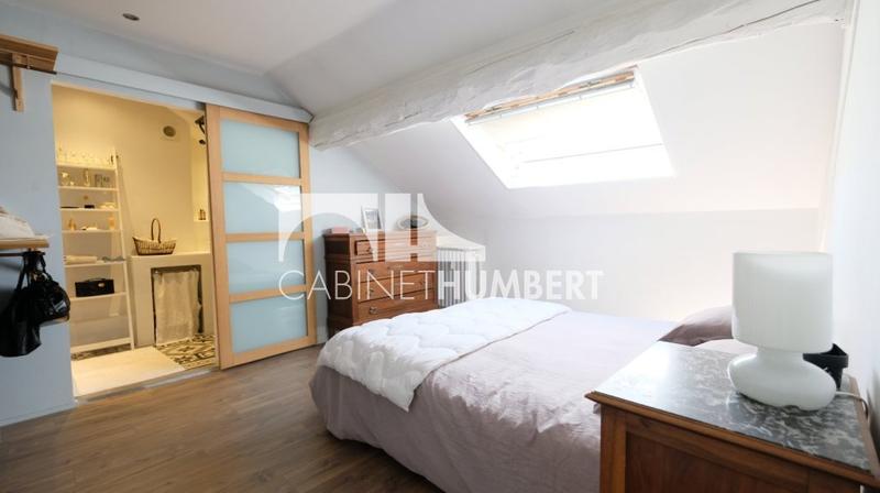 Appartement - 94 m² - 4 pièces