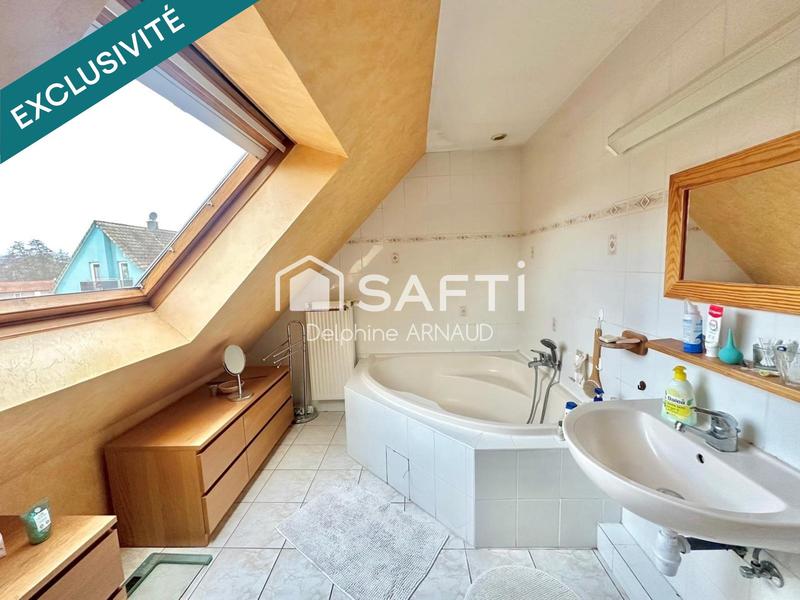 Maison - 104 m² - 5 pièces