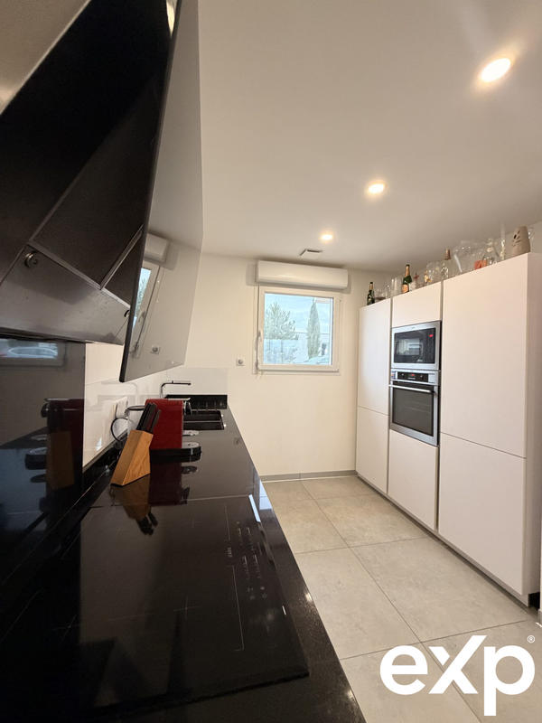 Maison traditionnelle - 130 m² - 4 pièces