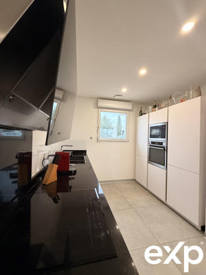 Maison traditionnelle - 130 m² - 4 pièces