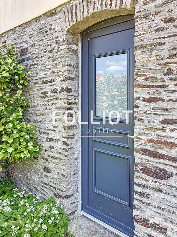 Maison - 146 m² - 8 pièces