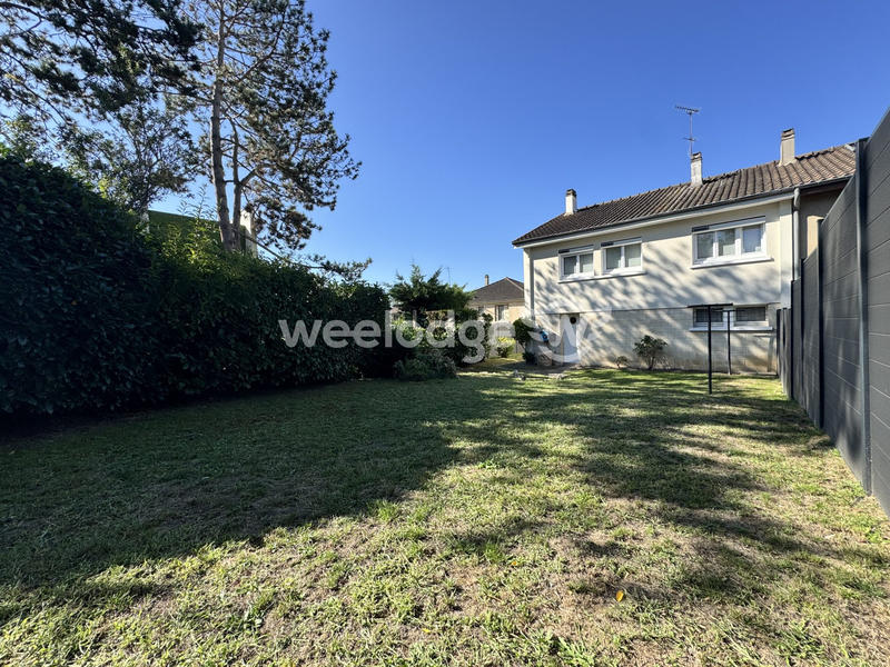 Maison - 89 m² - 5 pièces