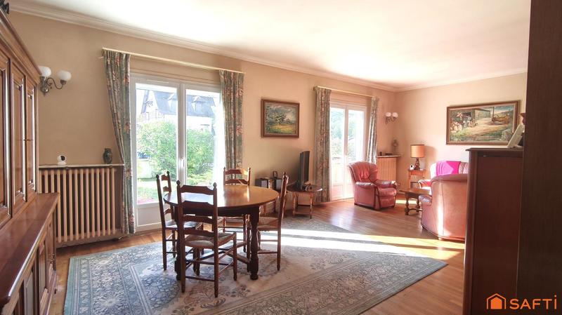 Maison - 170 m² - 5 pièces