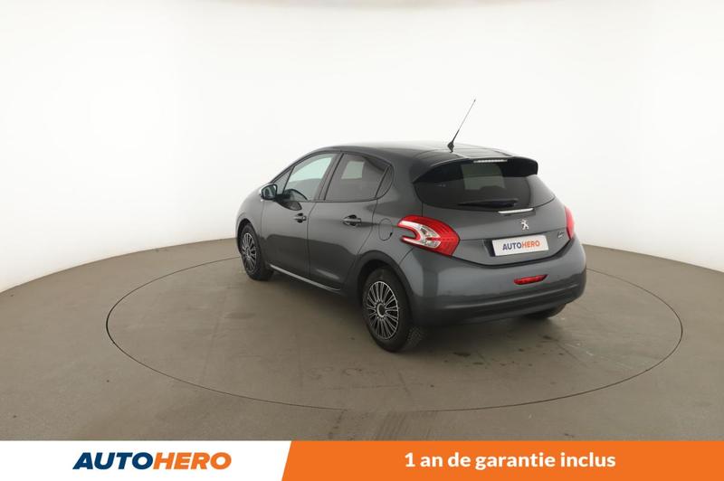 Peugeot 208 1.6 e-HDi Style 5p 92 ch