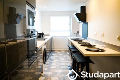 Chambre - 9 m² - 1 pièce