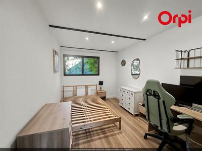 Maison - 110 m² - 4 pièces