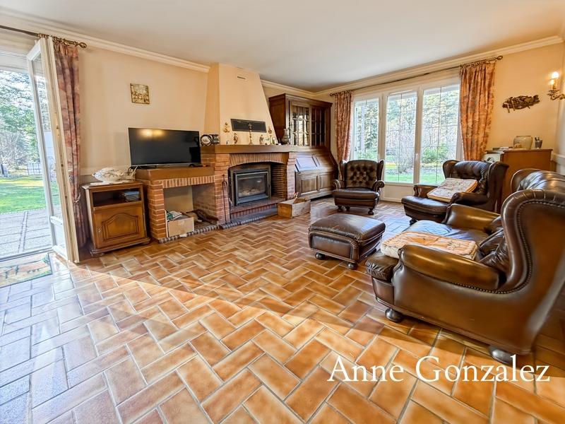 Maison - 180 m² - 6 pièces